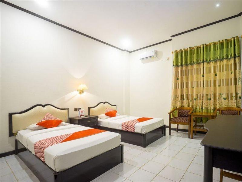 Urbanview Hotel Gading Kencana Samarinda By Reddoorz Exterior photo