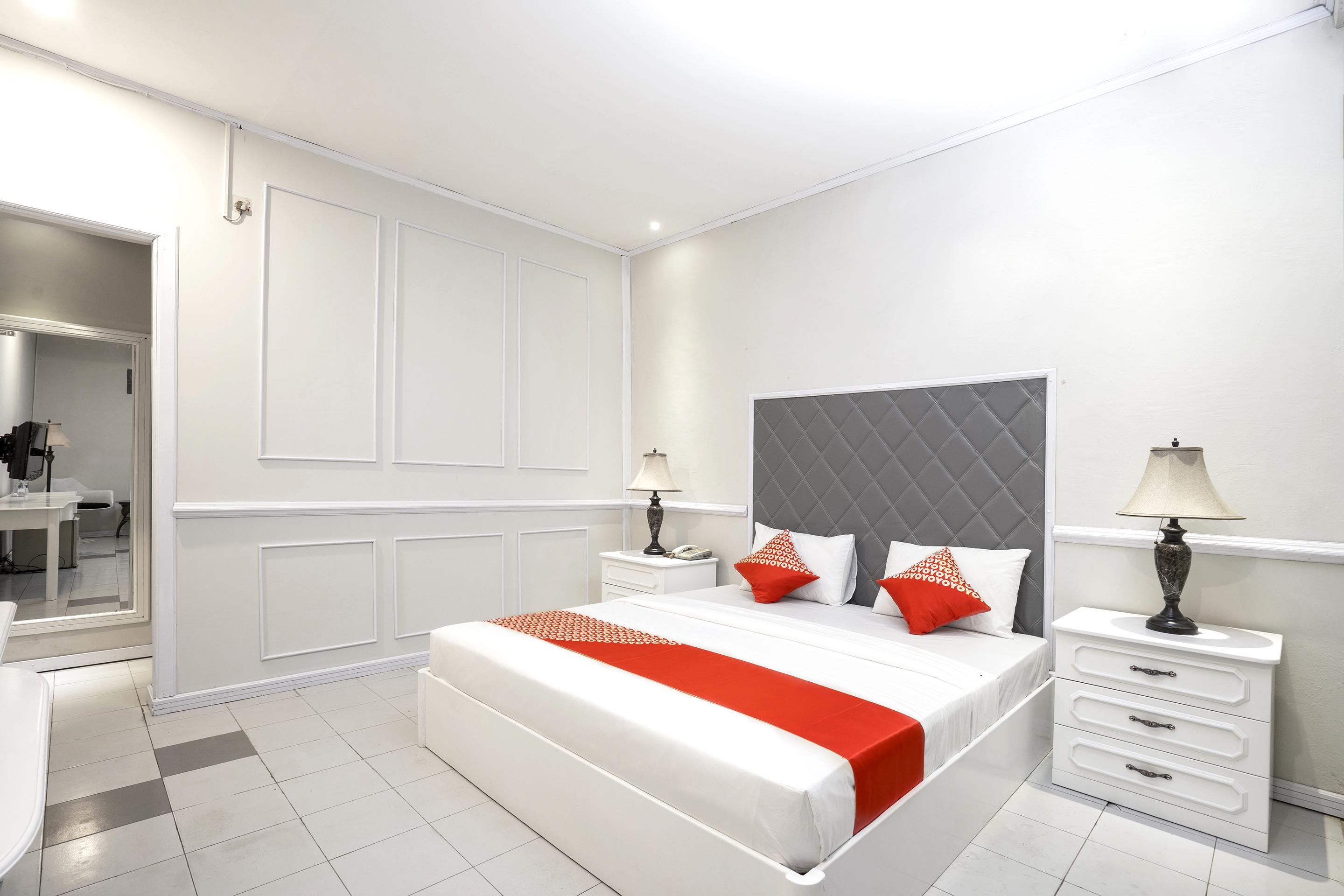 Urbanview Hotel Gading Kencana Samarinda By Reddoorz Exterior photo