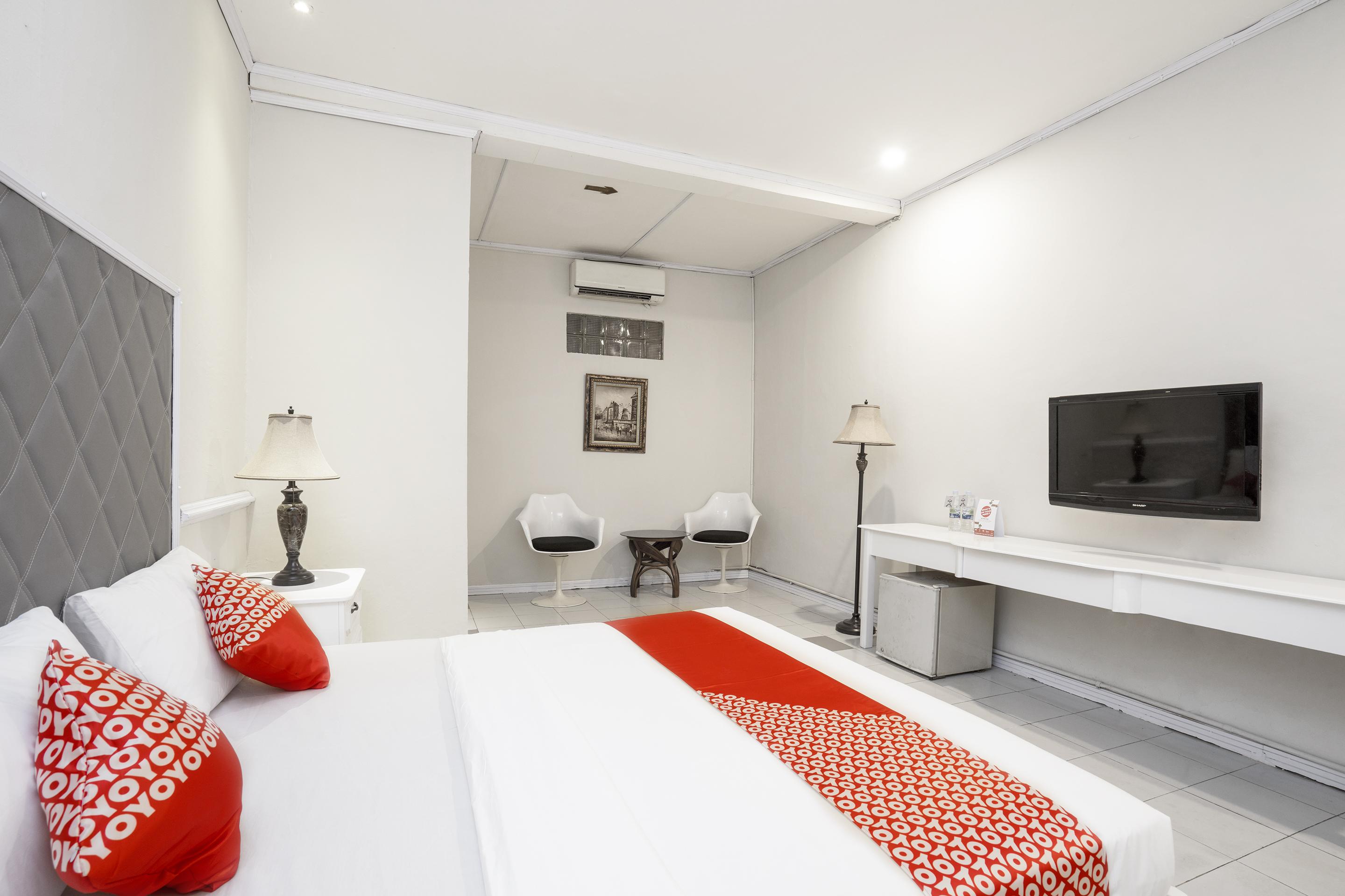 Urbanview Hotel Gading Kencana Samarinda By Reddoorz Exterior photo