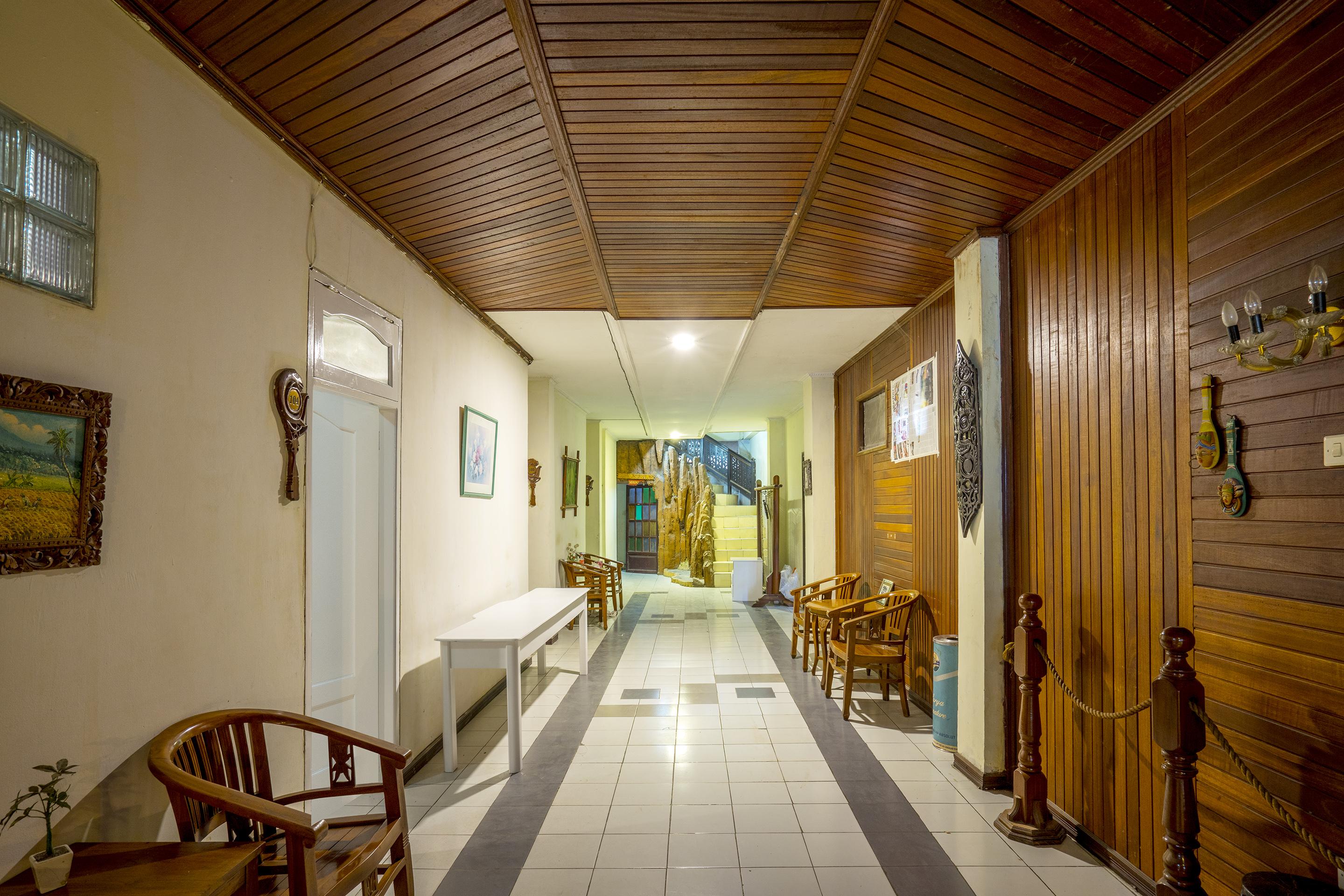 Urbanview Hotel Gading Kencana Samarinda By Reddoorz Exterior photo