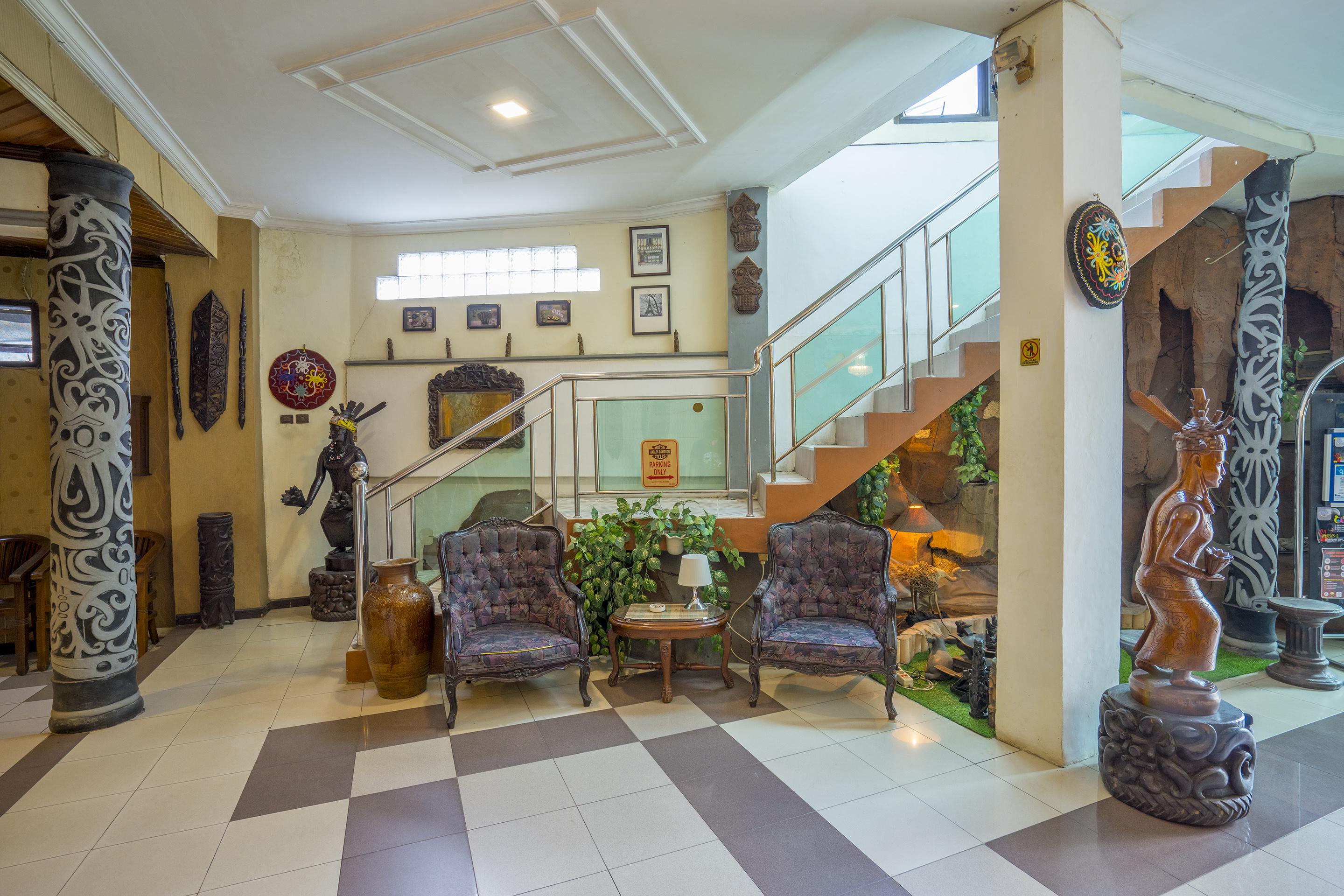 Urbanview Hotel Gading Kencana Samarinda By Reddoorz Exterior photo